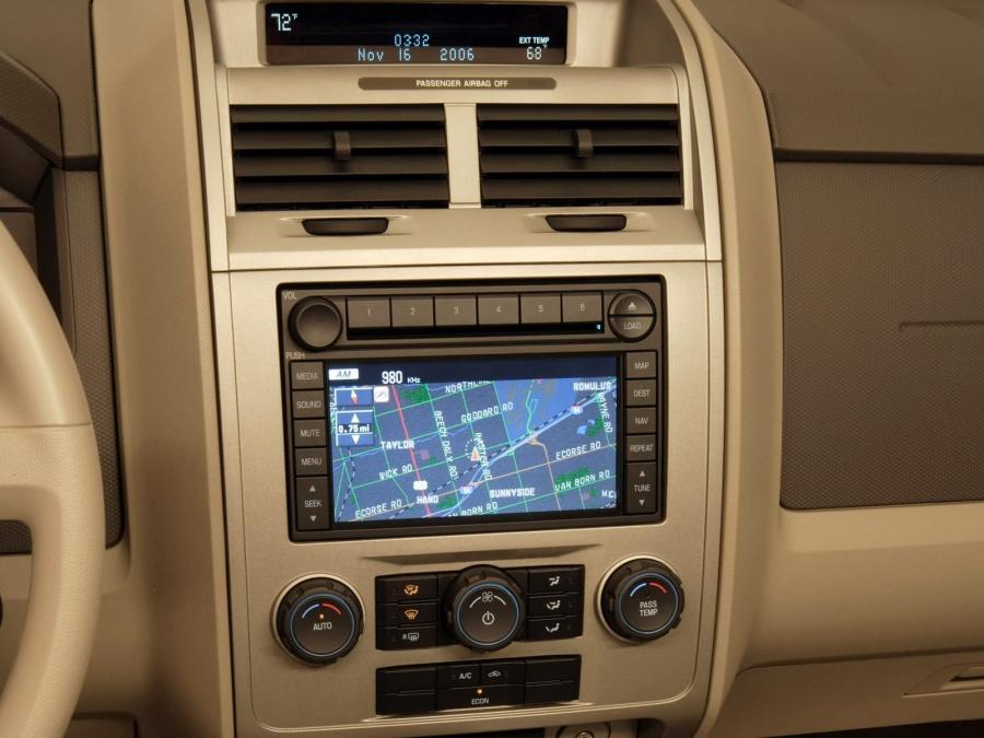  Ford Escape Limited 4WD 2008 года  (фото 19 из 26)